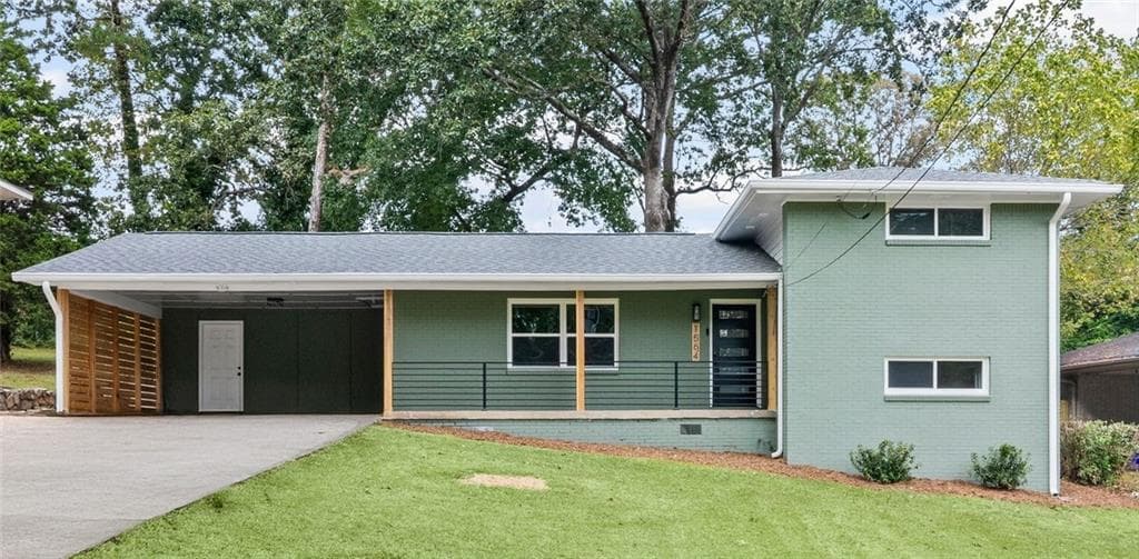 3 bedroom, 3 bathroom, 1,794 sq ft single family residence sold at 1564 Boulderwoods Drive, Atlanta, GA 30316