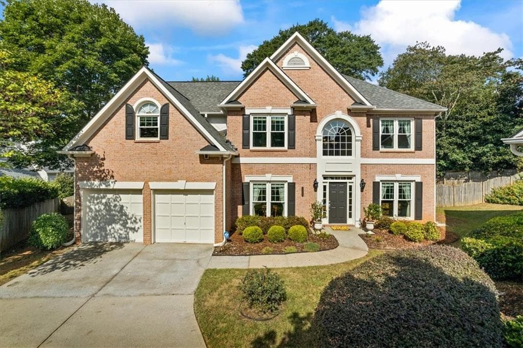 4 bedroom, 3 bathroom, 3,161 sq ft single family residence sold at 305 Berkeley Court, Smyrna, GA 30080
