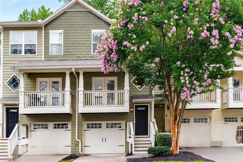 3 bedroom, 3 bathroom, 1,326 sq ft townhouse sold at 1529 Liberty Parkway, Atlanta, GA 30318