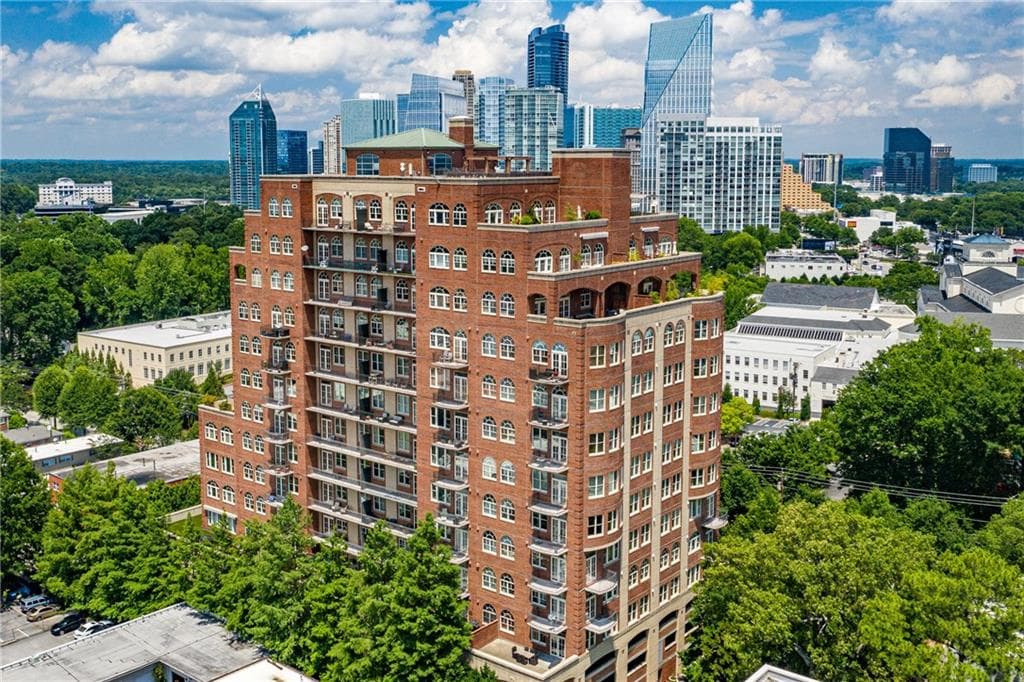 3180 Mathieson Drive 1010, Atlanta, GA 30305 — most recent listing photo
