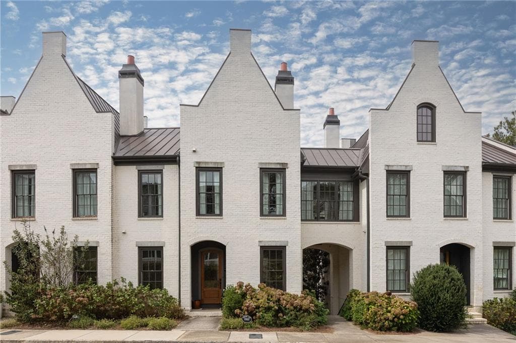 10610 Serenbe Lane, Chattahoochee Hills, GA 30268 — most recent listing photo