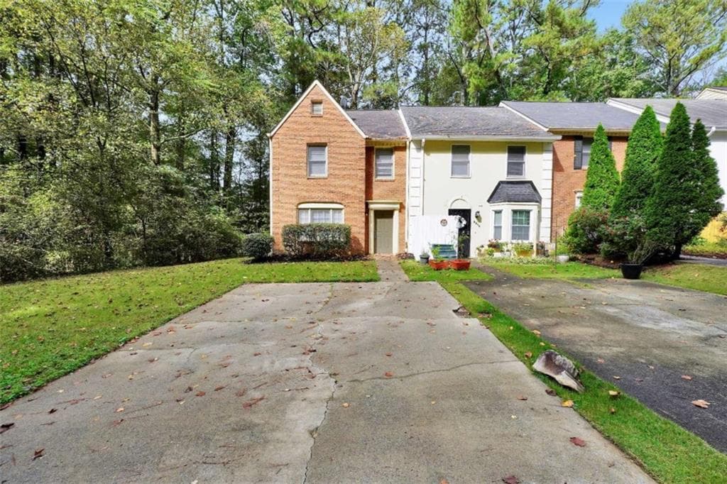 2 bedroom, 3 bathroom, 1,256 sq ft townhouse sold at 2813 New South Drive, Marietta, GA 30066