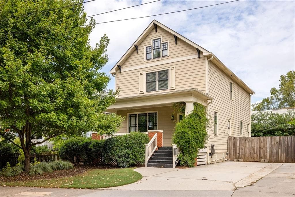 3 bedroom, 3 bathroom, 1,868 sq ft single family residence sold at 776 Fulton Terrace, Atlanta, GA 30316