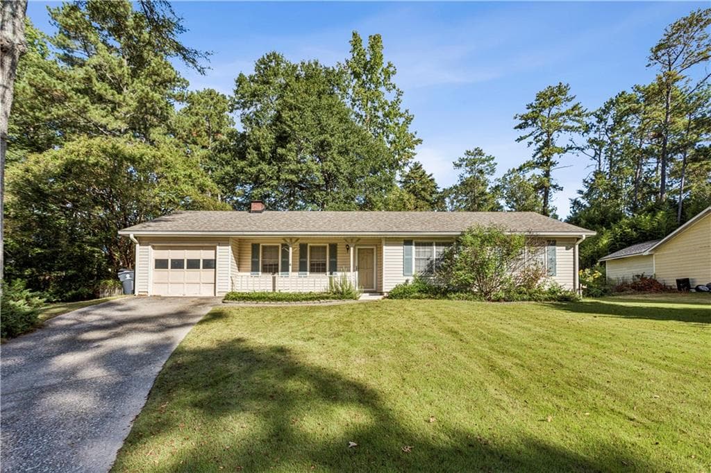 3 bedroom, 2 bathroom, 1,308 sq ft single family residence sold at 3012 Bay Berry Drive, Marietta, GA 30008