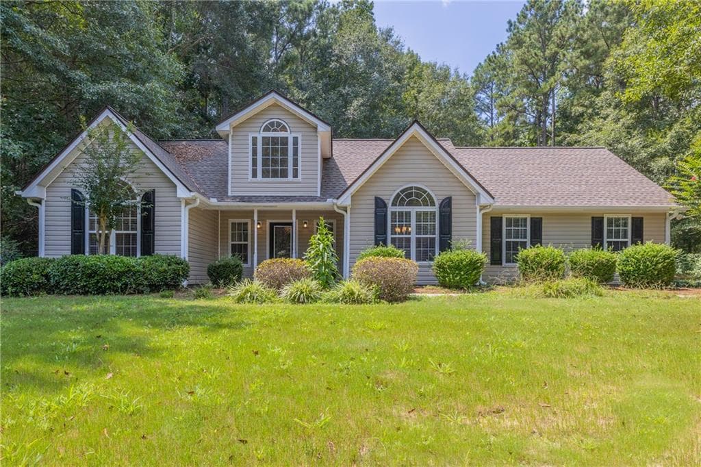 3 bedroom, 2 bathroom, 1,462 sq ft single family residence sold at 431 Windermere Drive, Loganville, GA 30052