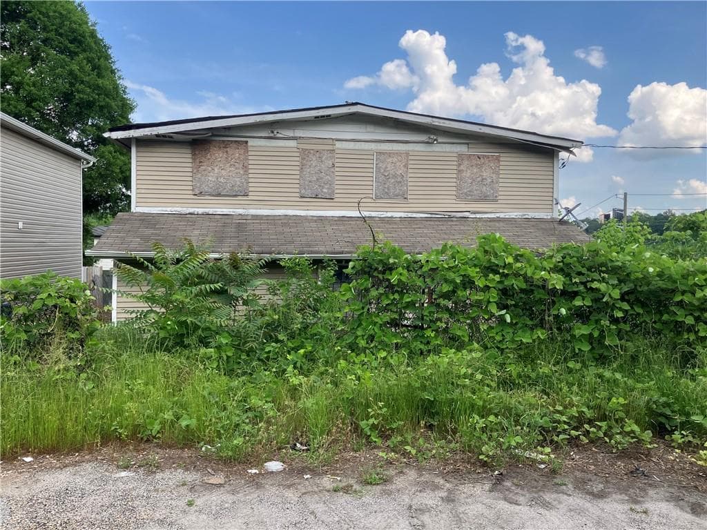 duplex sold at 1197 Hubbard Street, Atlanta, GA 30310