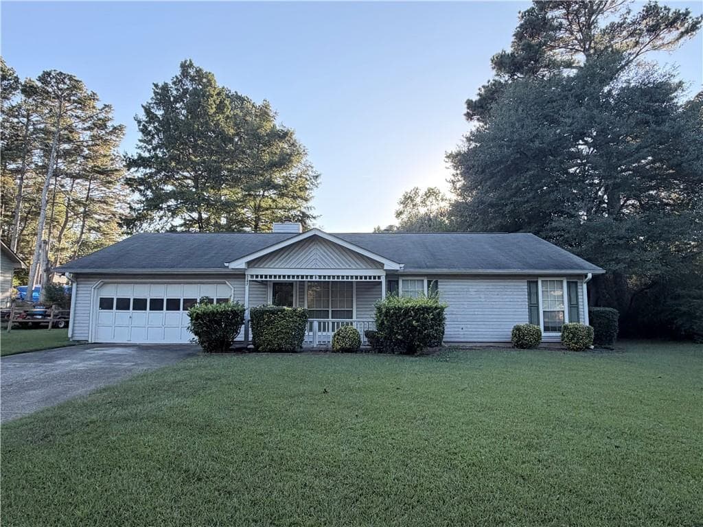 3 bedroom, 2 bathroom, 1,446 sq ft single family residence sold at 1197 Granite Lane, Loganville, GA 30052