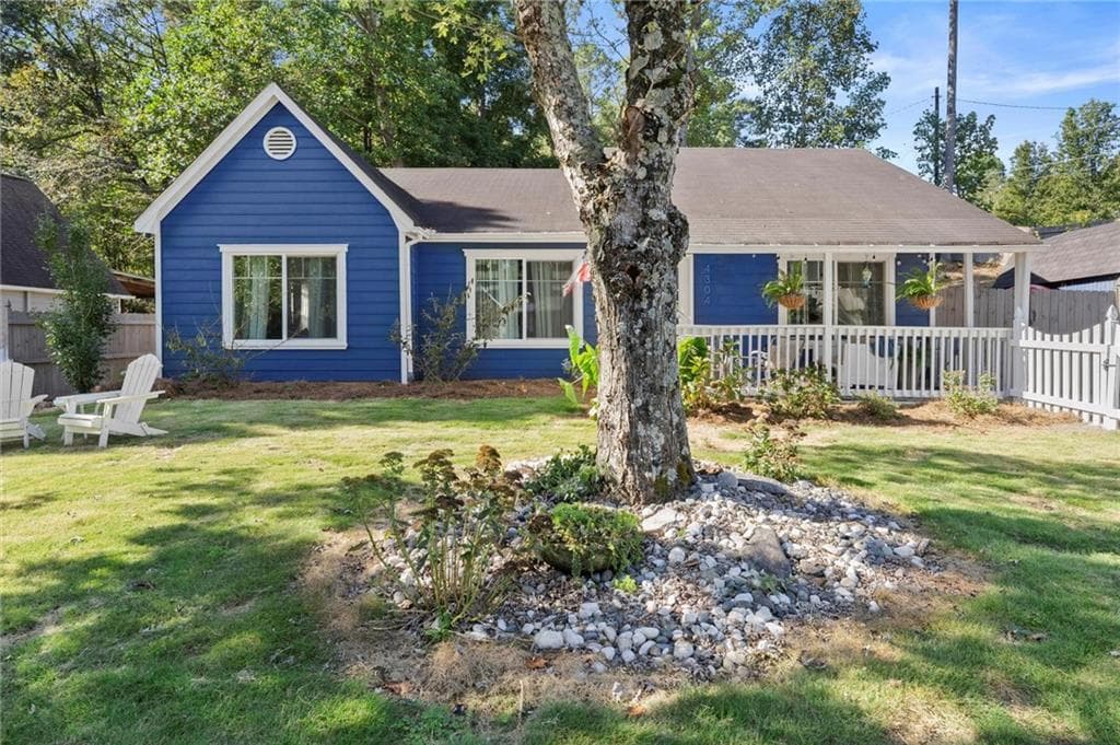 4304 Hillview Drive, Acworth, GA 30101 — most recent listing photo