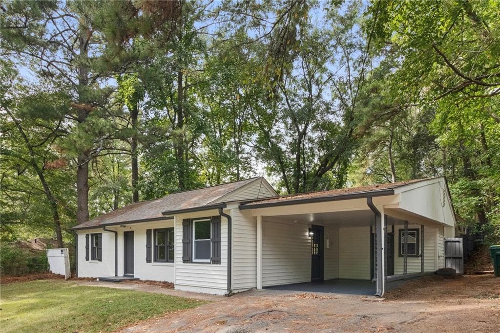 3 bedroom, 1 bathroom, 1,119 sq ft single family residence sold at 575 San Fernando Drive, Smyrna, GA 30080