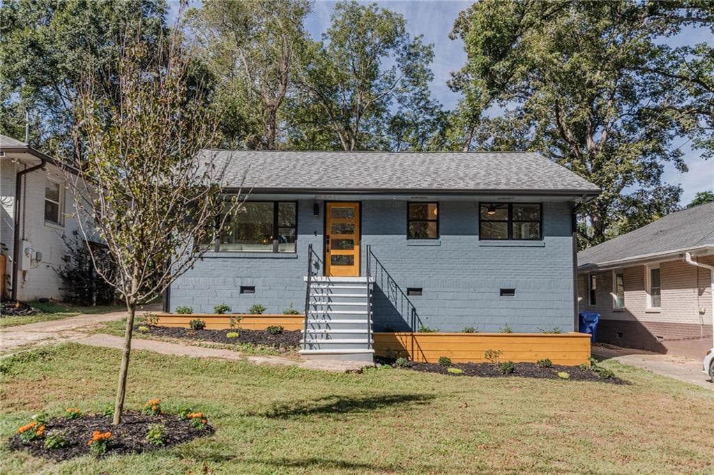 3 bedroom, 2 bathroom, 1,476 sq ft single family residence sold at 767 Rochelle Drive, Atlanta, GA 30310