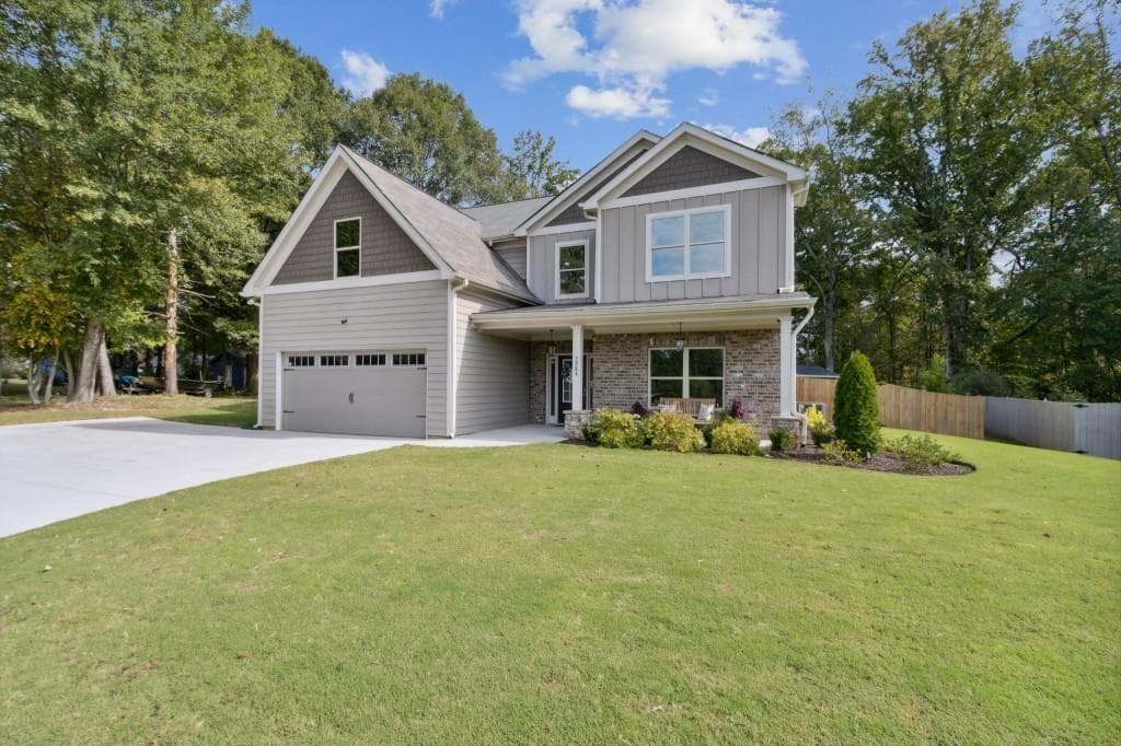 4 bedroom, 4 bathroom, 3,135 sq ft single family residence sold at 5984 Lights Ferry Road, Flowery Branch, GA 30542