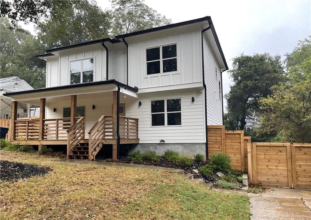 4 bedroom, 3 bathroom, 2,598 sq ft single family residence sold at 1962 Compton Drive, Atlanta, GA 30315