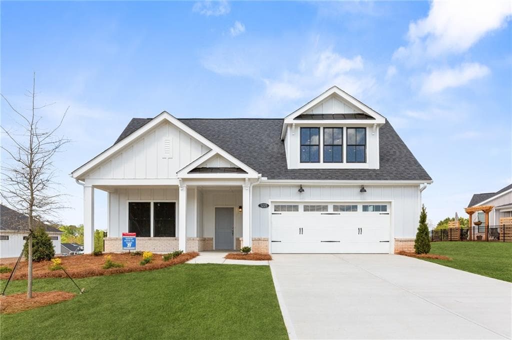 3 bedroom, 3 bathroom, 2,969 sq ft single family residence sold at 5225 Ginger Rose Court, Cumming, GA 30028
