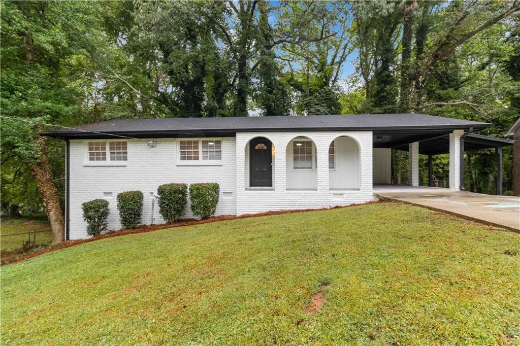 6 bedroom, 3 bathroom, 2,440 sq ft single family residence sold at 612 San Pablo Court, Stone Mountain, GA 30083