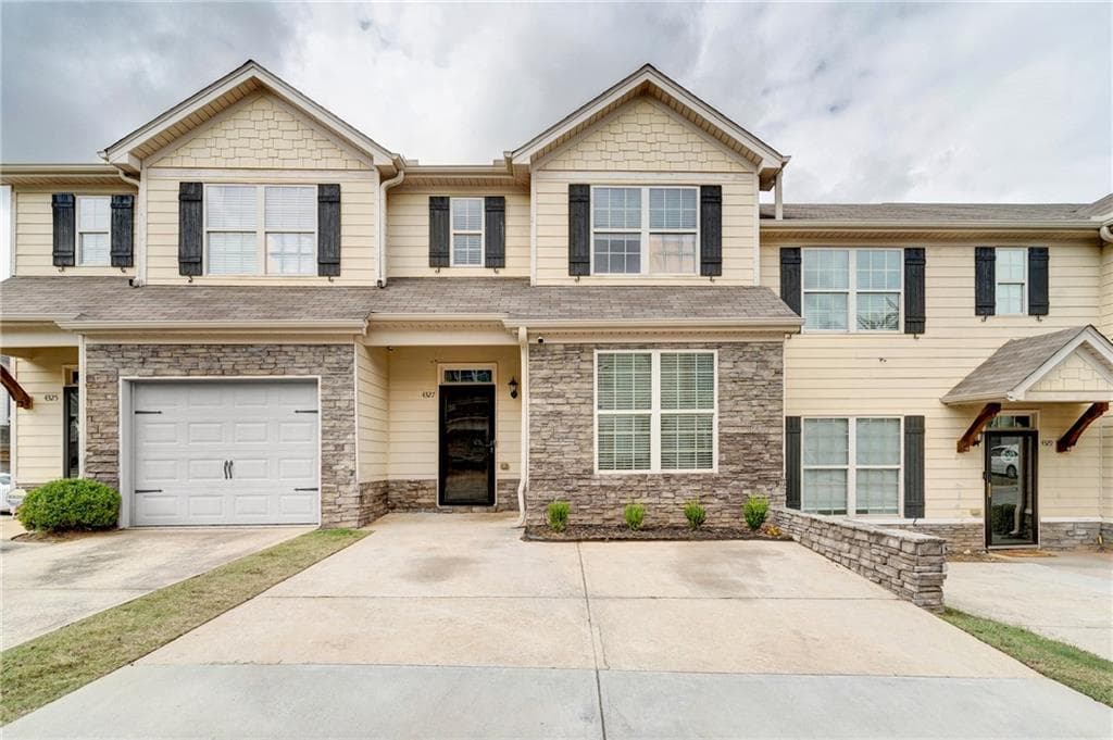 4327 Park Gate Drive # 164, East Point, GA 30344 — most recent listing photo