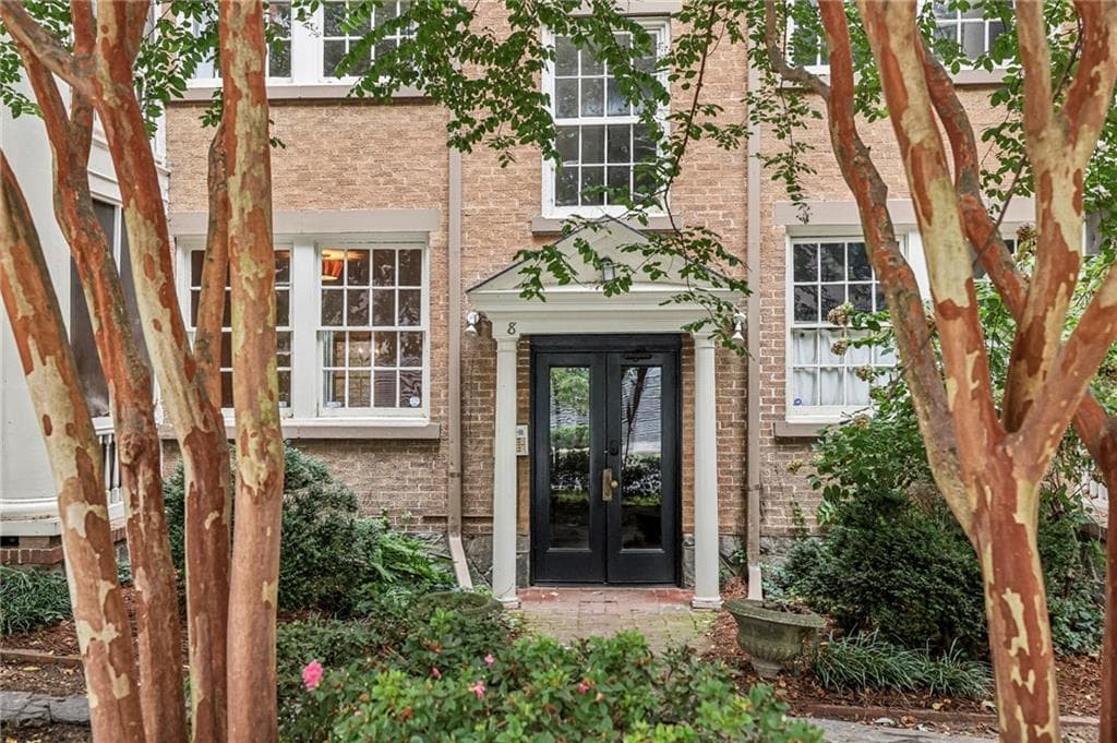 8 Collier Road A1, Atlanta, GA 30309 — most recent listing photo
