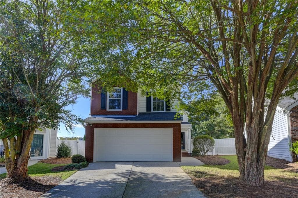3 bedroom, 3 bathroom, 1,386 sq ft single family residence sold at 230 Cello Court, Alpharetta, GA 30004