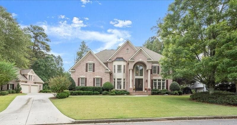 585 Meadows Creek Drive, Alpharetta, GA 30005 — most recent listing photo