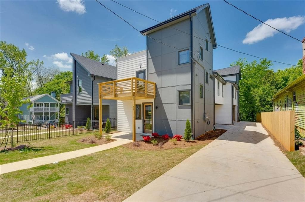 3 bedroom, 3 bathroom, 1,740 sq ft townhouse sold at 76 Mayson Avenue A, Atlanta, GA 30307