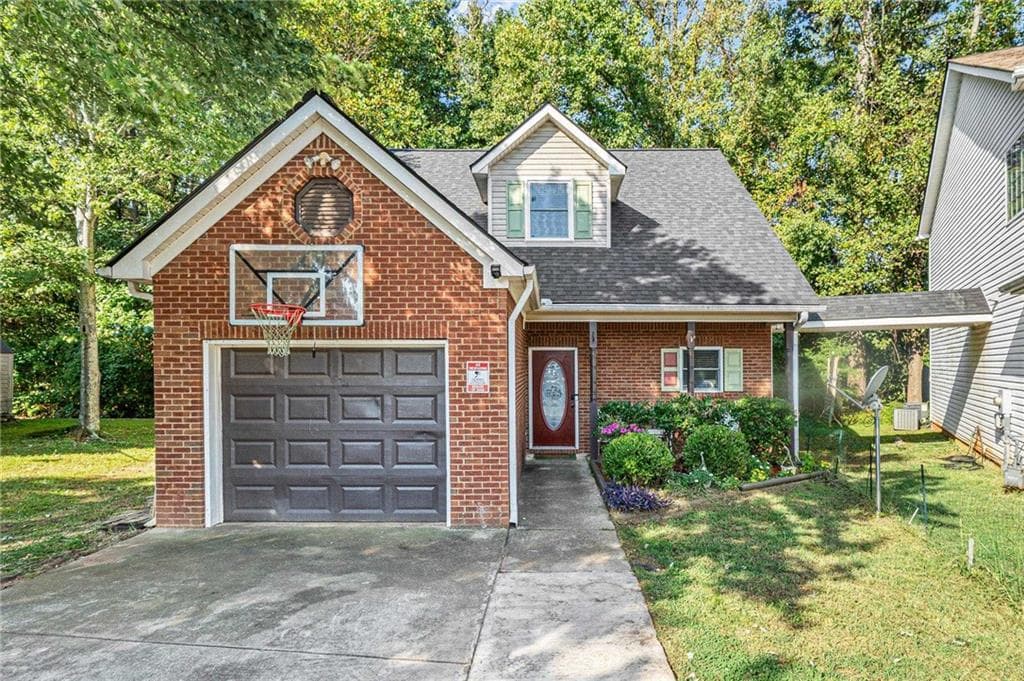 634 Shadowmoore Drive, Riverdale, GA 30296 — most recent listing photo
