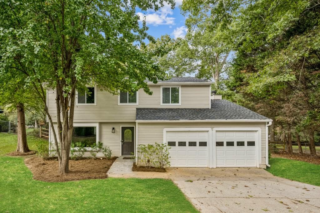 590 Sheringham Court, Roswell, GA 30076 — most recent listing photo