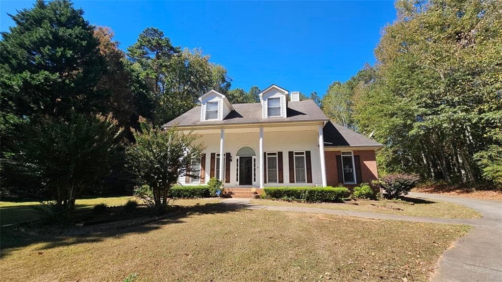 44 HIDDEN LAKES Court, Newnan, GA 30263 — most recent listing photo