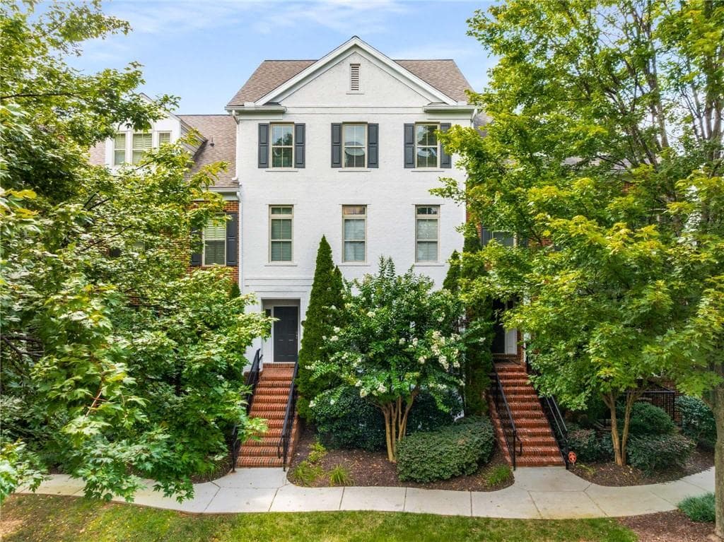 193 Le Gran Court, Atlanta, GA 30328 — most recent listing photo