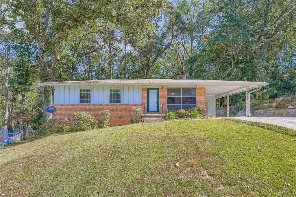 3 bedroom, 1 bathroom, 1,066 sq ft single family residence sold at 2354 Holly Hill Court, Marietta, GA 30060