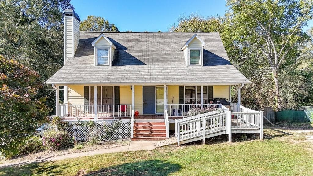 3 bedroom, 3 bathroom, 1,521 sq ft single family residence sold at 136 Little Creek Drive, Jasper, GA 30143
