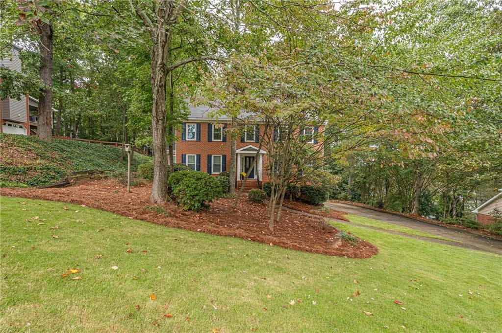 4 bedroom, 3 bathroom, 2,380 sq ft single family residence sold at 3287 Allegheny Drive, Marietta, GA 30066