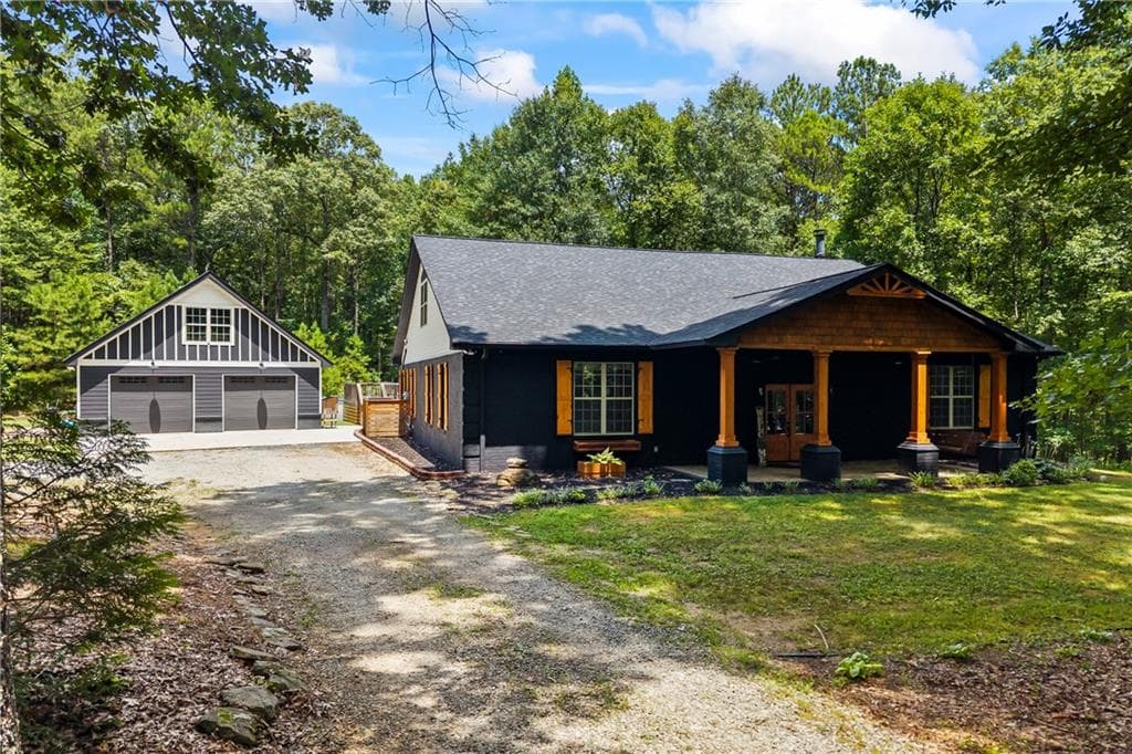 659 Hood Road, Newnan, GA 30263 — most recent listing photo