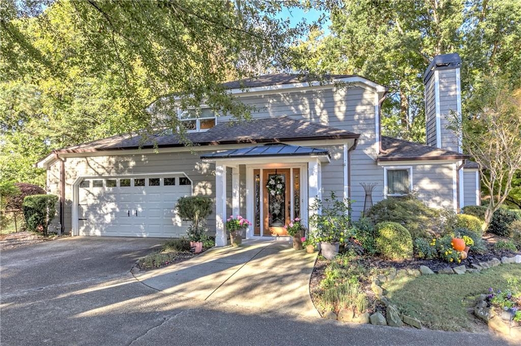 2 bedroom, 3 bathroom, 2,437 sq ft single family residence sold at 235 Ashleigh Terrace, Marietta, GA 30062