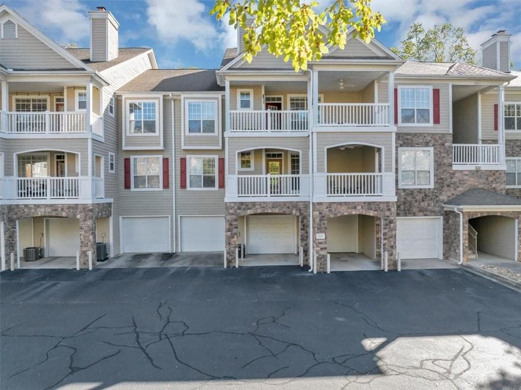 513 Sandringham Drive, Alpharetta, GA 30004 — most recent listing photo
