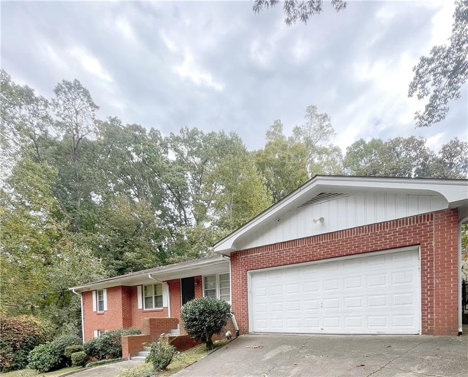 3 bedroom, 2 bathroom, 1,535 sq ft single family residence sold at 3801 Bretton Woods Road, Decatur, GA 30032