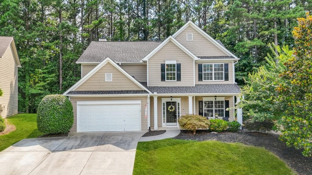 3 bedroom, 3 bathroom, 2,189 sq ft single family residence sold at 26 Lilyfield, Acworth, GA 30101