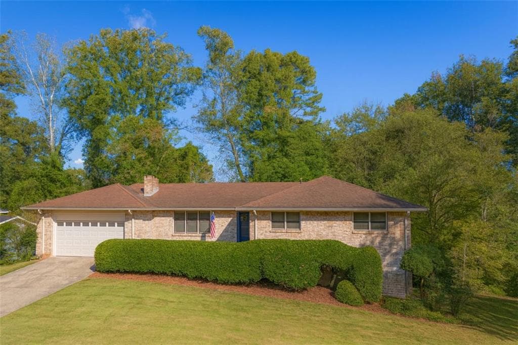 6001 Kingsbridge Road, Tucker, GA 30084 — most recent listing photo