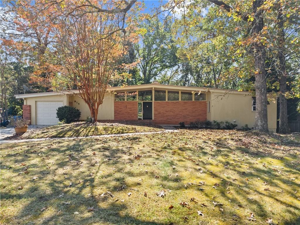 815 Beverly Drive, Gainesville, GA 30501 — most recent listing photo