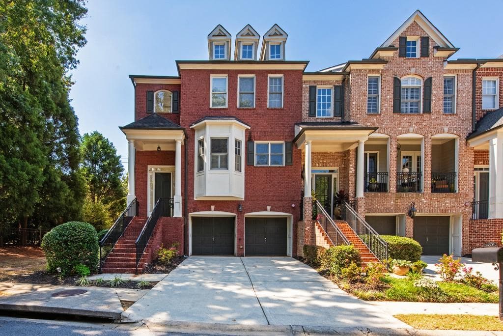 4 bedroom, 4 bathroom, 3,663 sq ft townhouse sold at 3028 Montclair Circle, Smyrna, GA 30080
