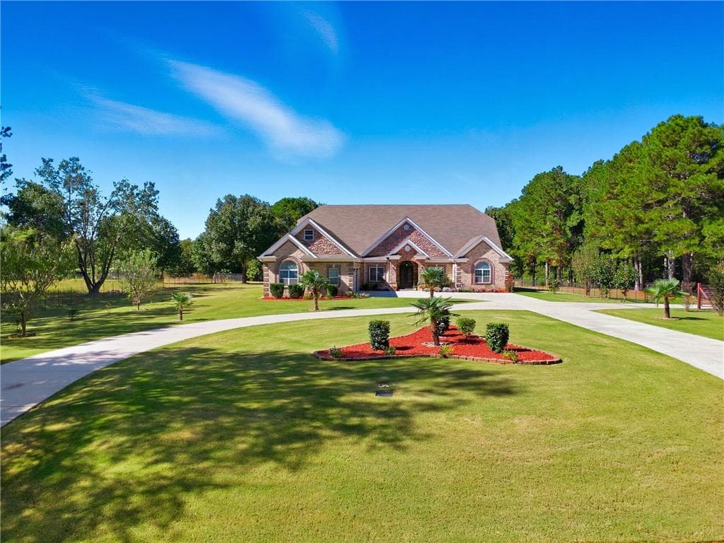 100 Marshas Vineyard, Hampton, GA 30228 — most recent listing photo