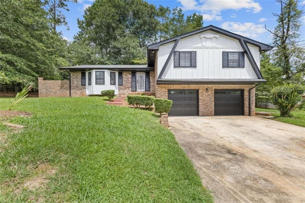4 bedroom, 3 bathroom single family residence sold at 120 Melanie Court, South Fulton, GA 30349