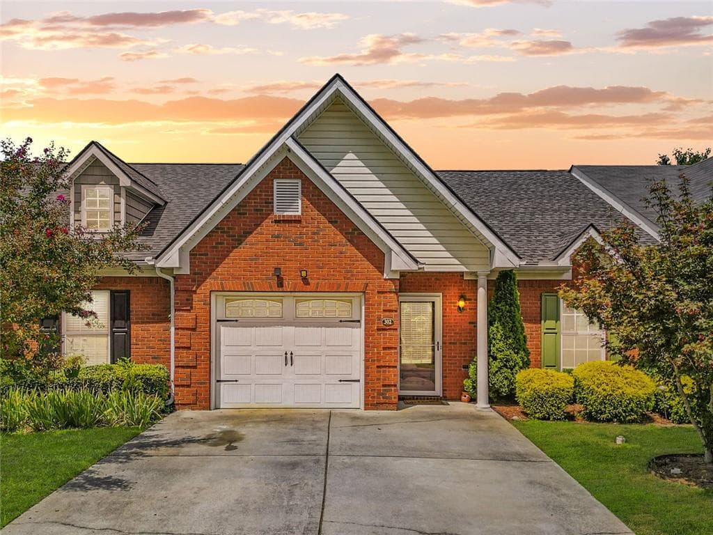 302 Lexy Way, Adairsville, GA 30103 — most recent listing photo