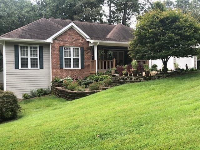 3 bedroom, 3 bathroom, 2,162 sq ft single family residence sold at 3305 Cove Creek Lane, Cumming, GA 30040