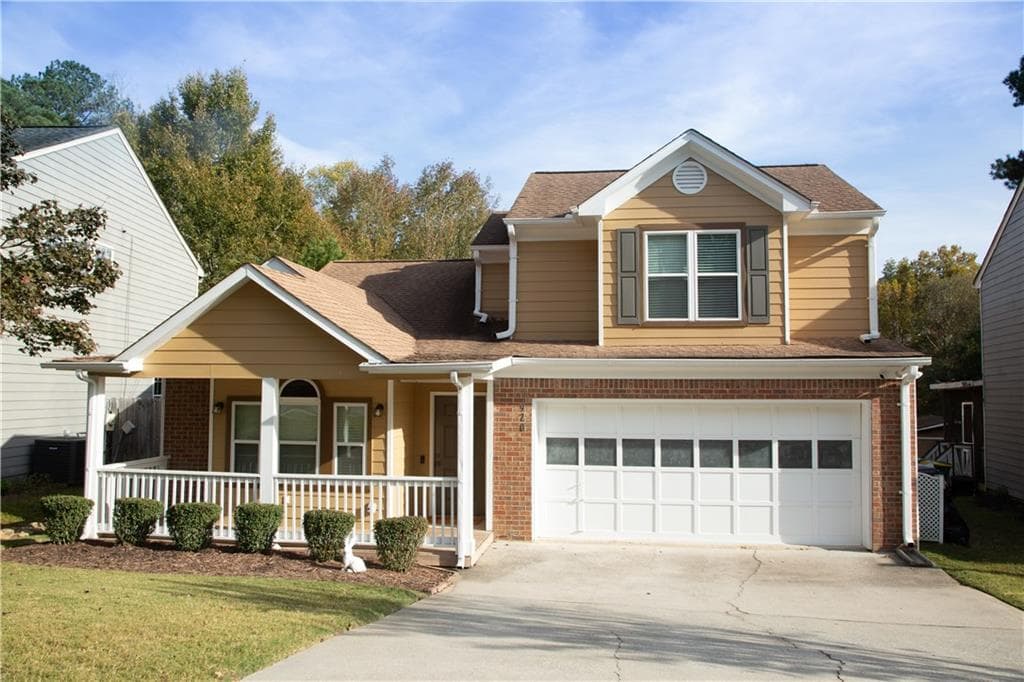 3 bedroom, 4 bathroom, 2,300 sq ft single family residence sold at 1920 Glynmoore Drive, Lawrenceville, GA 30043