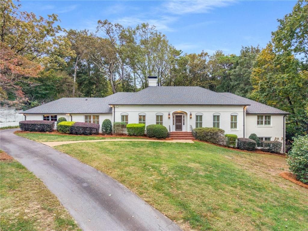5 bedroom, 6 bathroom, 5,300 sq ft single family residence sold at 720 Fair Oaks Manor, Sandy Springs, GA 30327