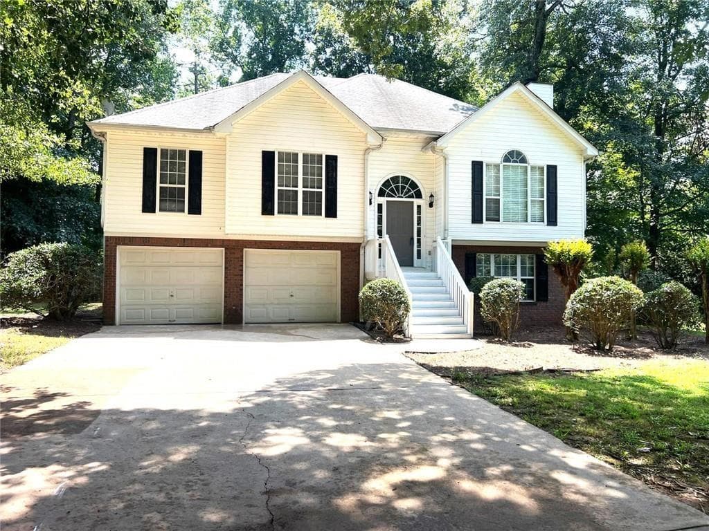 5 bedroom, 3 bathroom, 2,444 sq ft single family residence sold at 4150 Starr Creek Road, Cumming, GA 30028