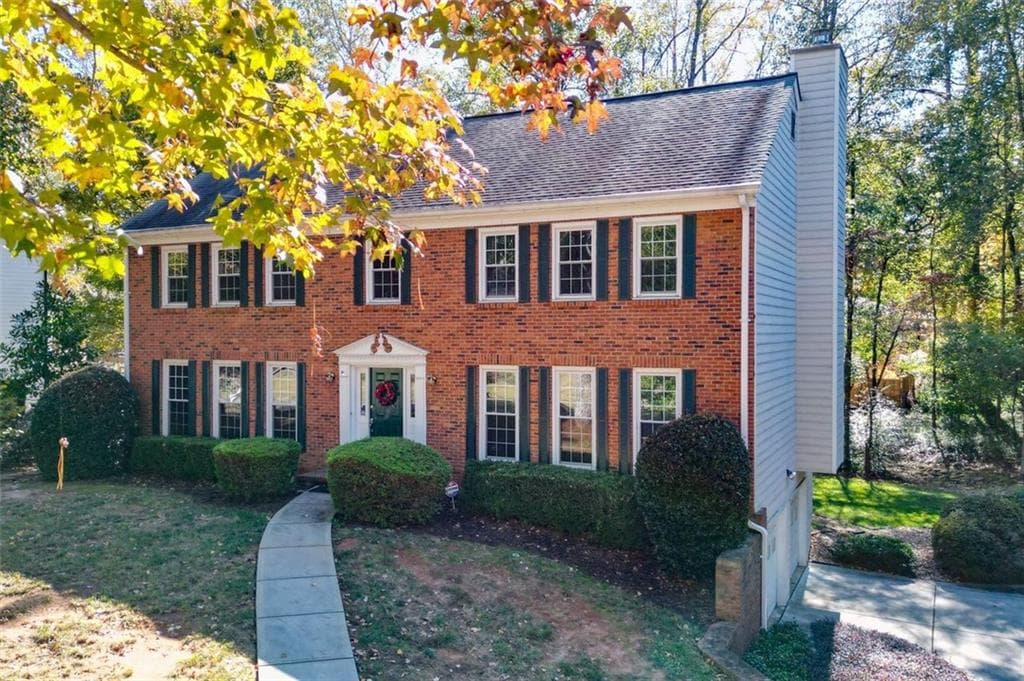 5610 Surrey Court, Alpharetta, GA 30009 — most recent listing photo