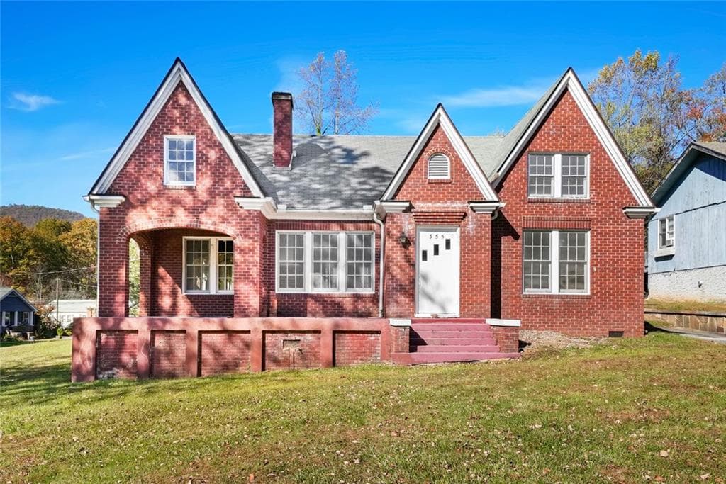 3 bedroom, 2 bathroom single family residence sold at 355 Warwoman Road, Clayton, GA 30525