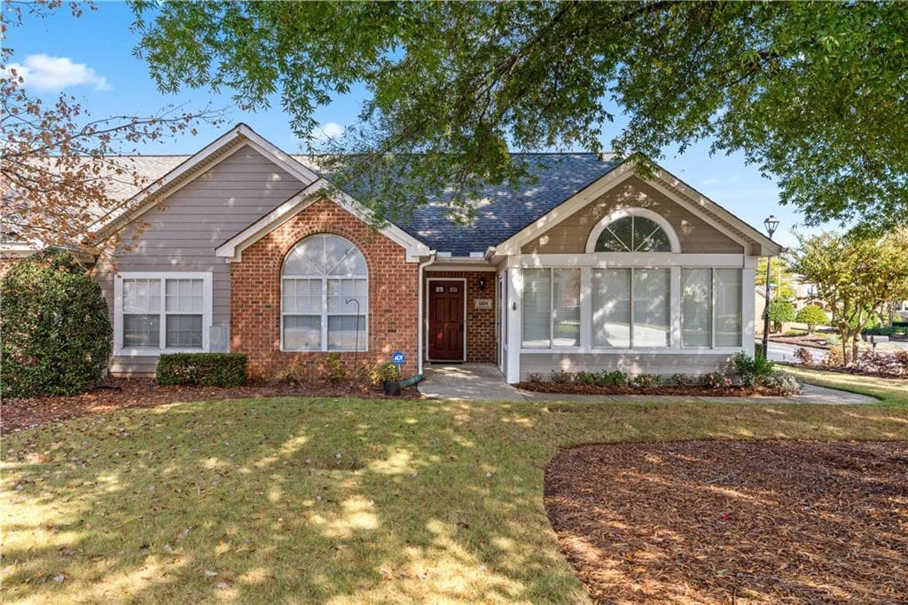 3 bedroom, 2 bathroom, 1,504 sq ft condominium sold at 4404 Orchard Trace 4404, Roswell, GA 30076