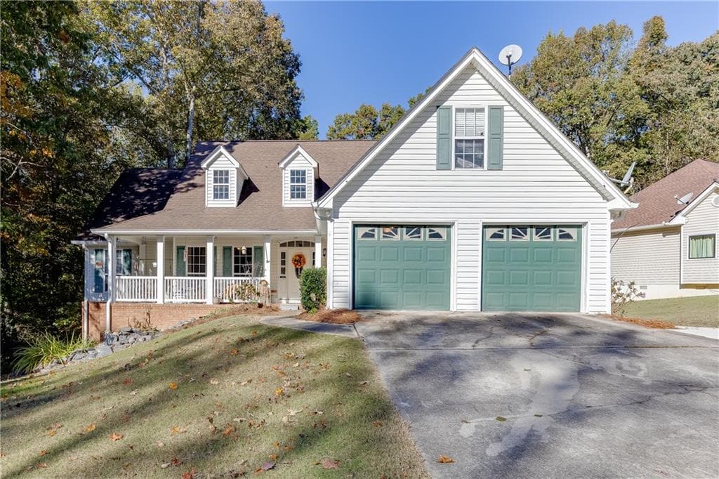 4743 Amsterdam Lane, Flowery Branch, GA 30542 — most recent listing photo