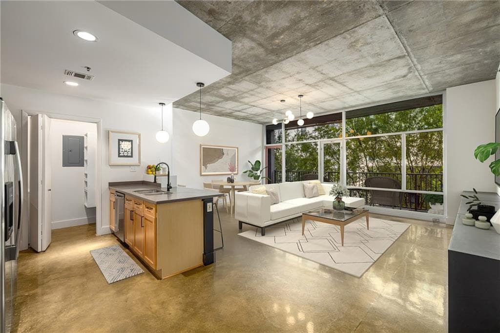 845 Spring Street 221, Atlanta, GA 30308 — most recent listing photo
